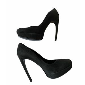 Alexander McQueen Armadillo Platform Suede Pumps